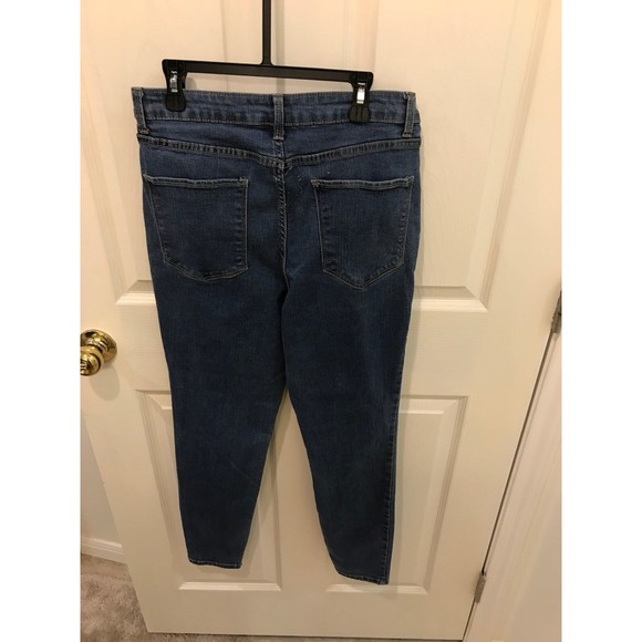 Jeans - Picture 3 of 8